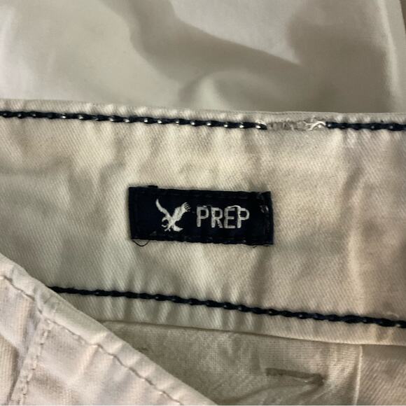 American Eagle Outfitters Prep Bermuda Shorts 26 Light Khaki Casual Vacation - Picture 10 of 13